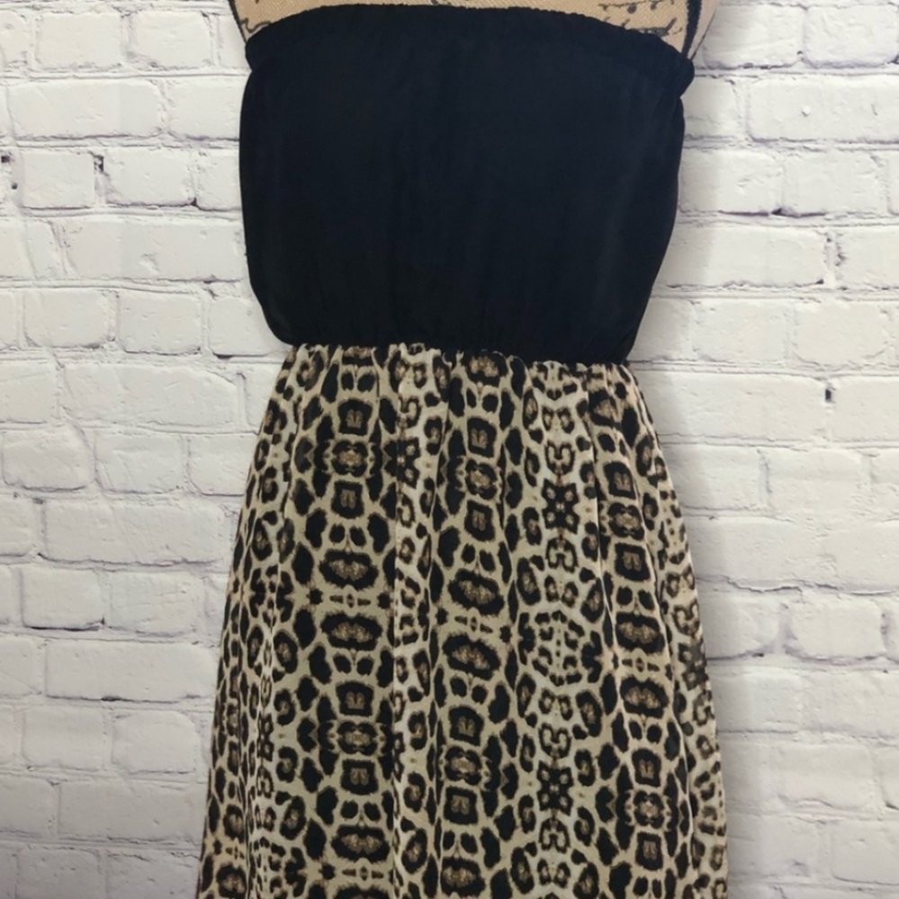 Animal print strapless dress